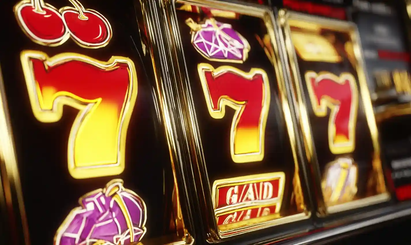 caesars slots fan page